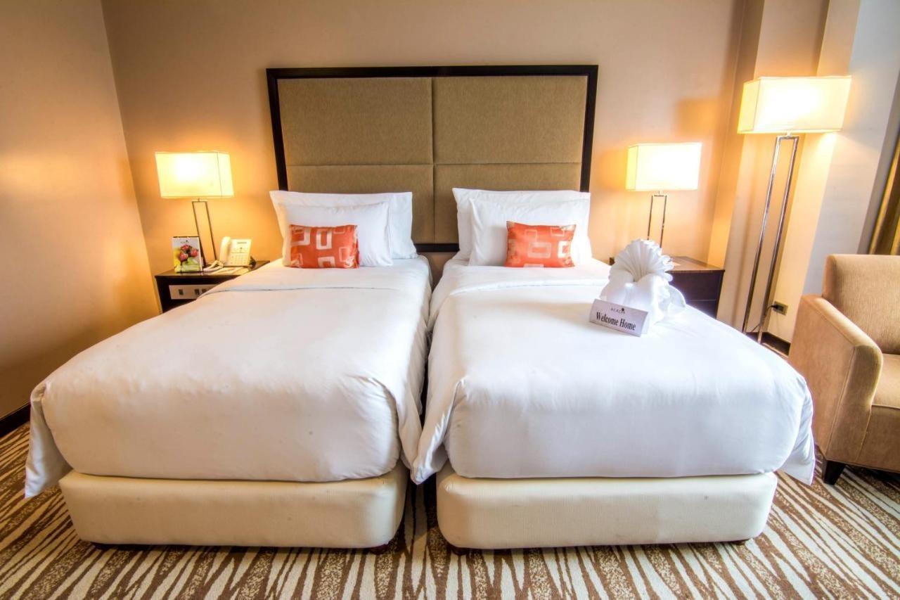 Acacia Hotel Manila Muntinlupa City Eksteriør bilde