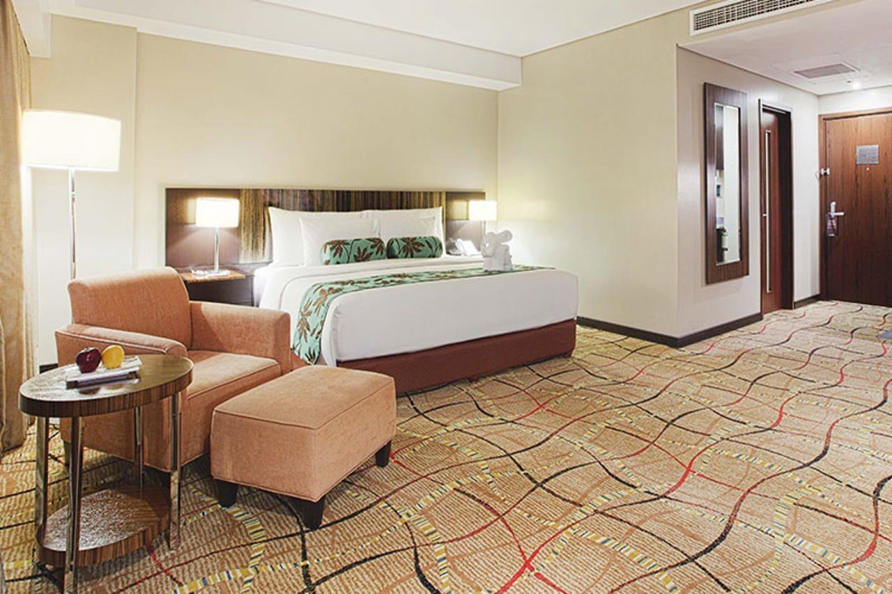 Acacia Hotel Manila Muntinlupa City Eksteriør bilde